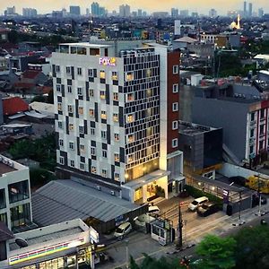 Fox Lite Grogol Jakarta
